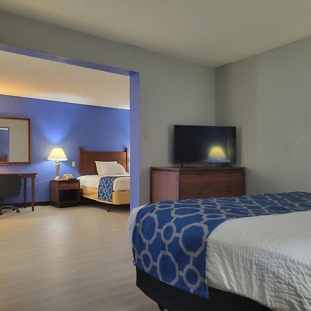 Baymont By Wyndham هانيبال المظهر الخارجي الصورة