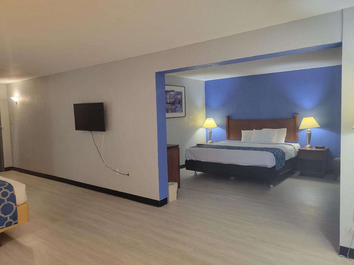 Baymont By Wyndham هانيبال المظهر الخارجي الصورة